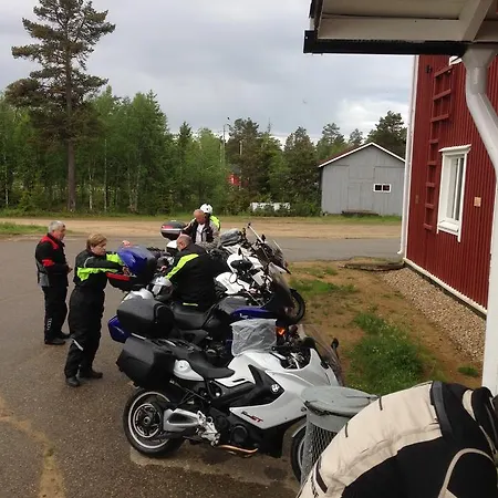 Vuotson Maja Bed & Breakfast 3*